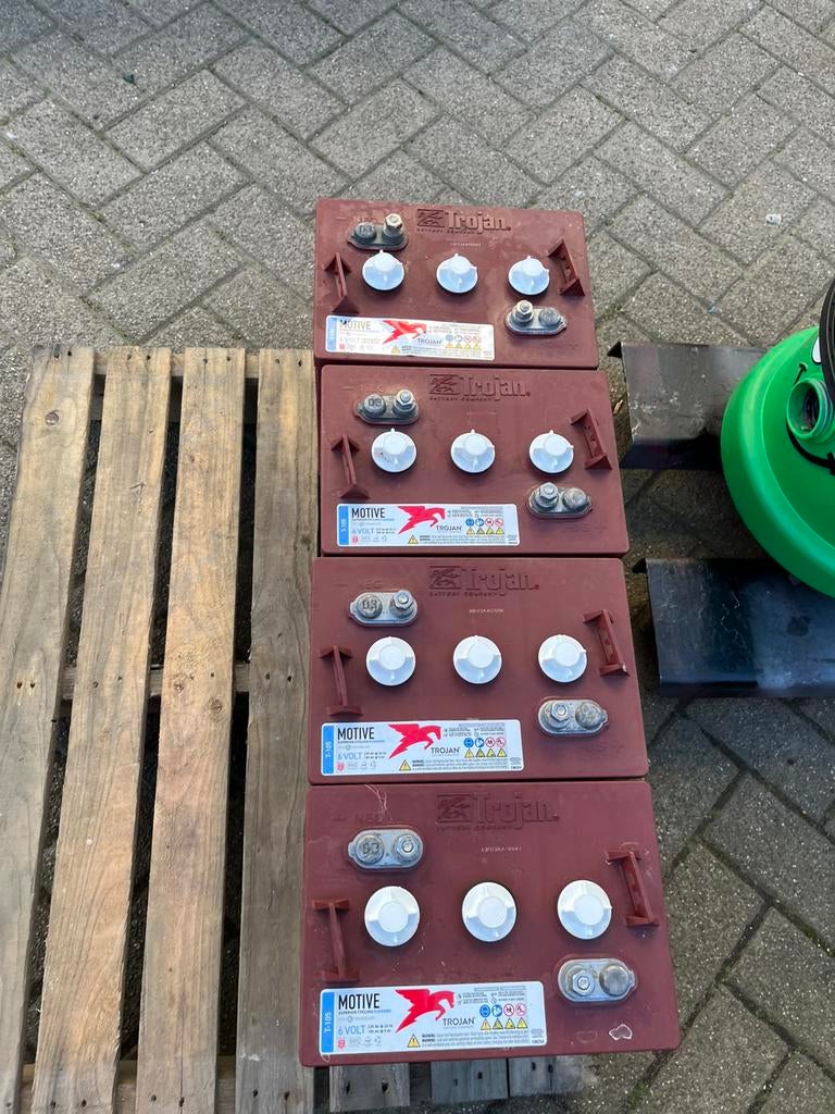 Nieuwe Trojan accus T105 voor hoogwerker, Ophalen, Nieuw