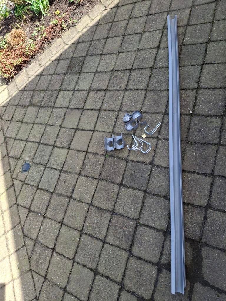 Dakgoot 4x 2m en toebehoren, Doe-het-zelf en Verbouw, Ophalen, Pvc, 80 mm of meer, Dakgoot