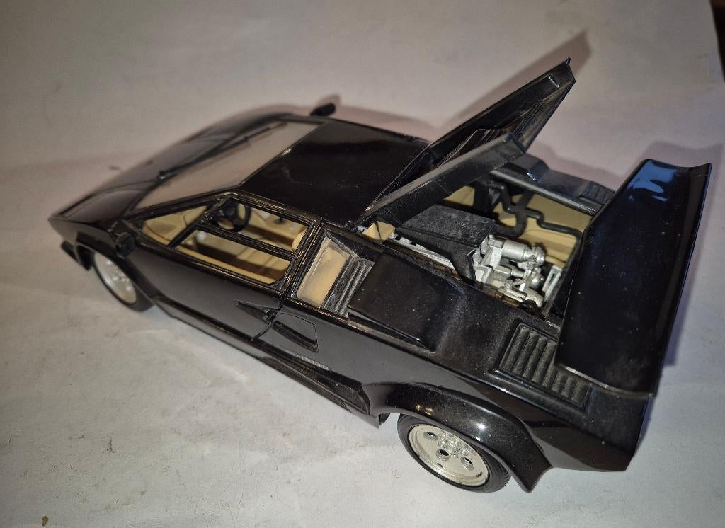 Lambourghini Countach Modelauto 1:18, Ophalen of Verzenden, Zo goed als nieuw, Auto, Overige merken
