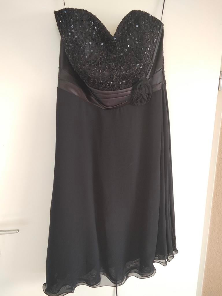 Elegante Zwarte Cocktailjurk met Pailletten - Maat 42/44 (L), Kleding | Dames, Zwart, Maat 42/44 (L), Cocktailjurk, Ophalen of Verzenden