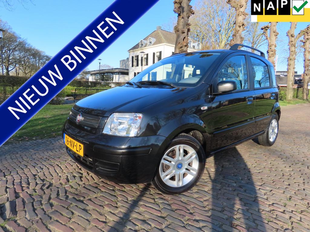 Fiat Panda 1.2 Dynamic Stuurbekrachtiging 5 Drs Hoge Instap, Auto's, Fiat, Voorwielaandrijving, Gebruikt, Metallic lak, Zwart