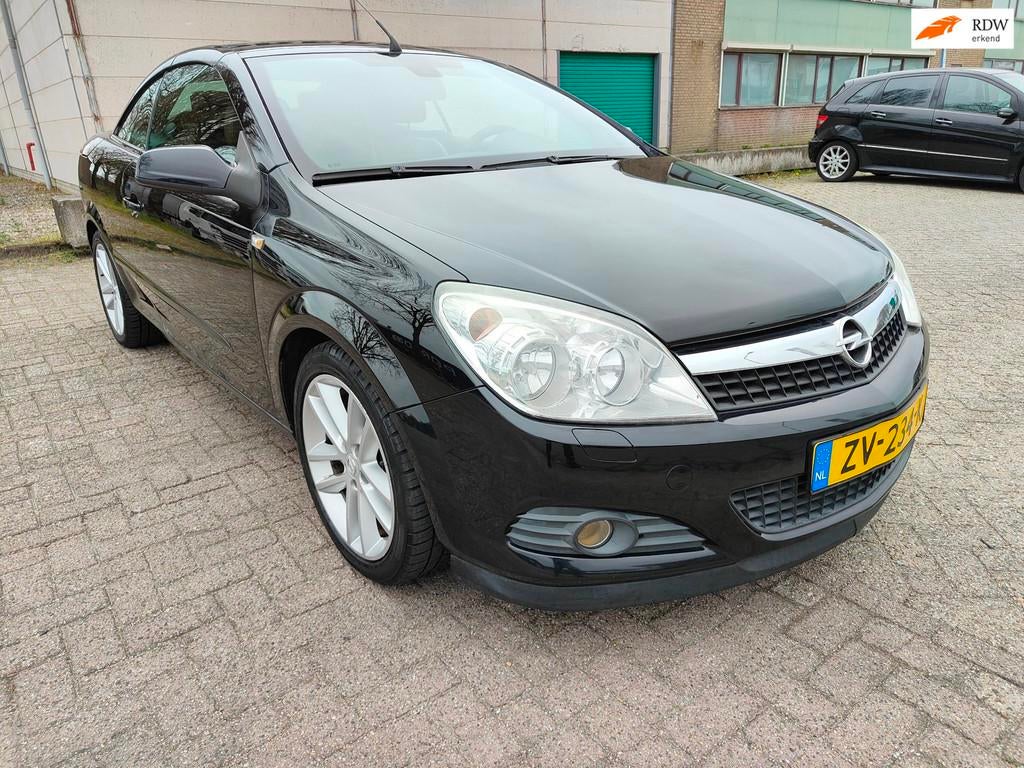 Opel Astra TwinTop 1.6 Cabrio, Auto's, Voorwielaandrijving, 15 km/l, Gebruikt, 4 cilinders