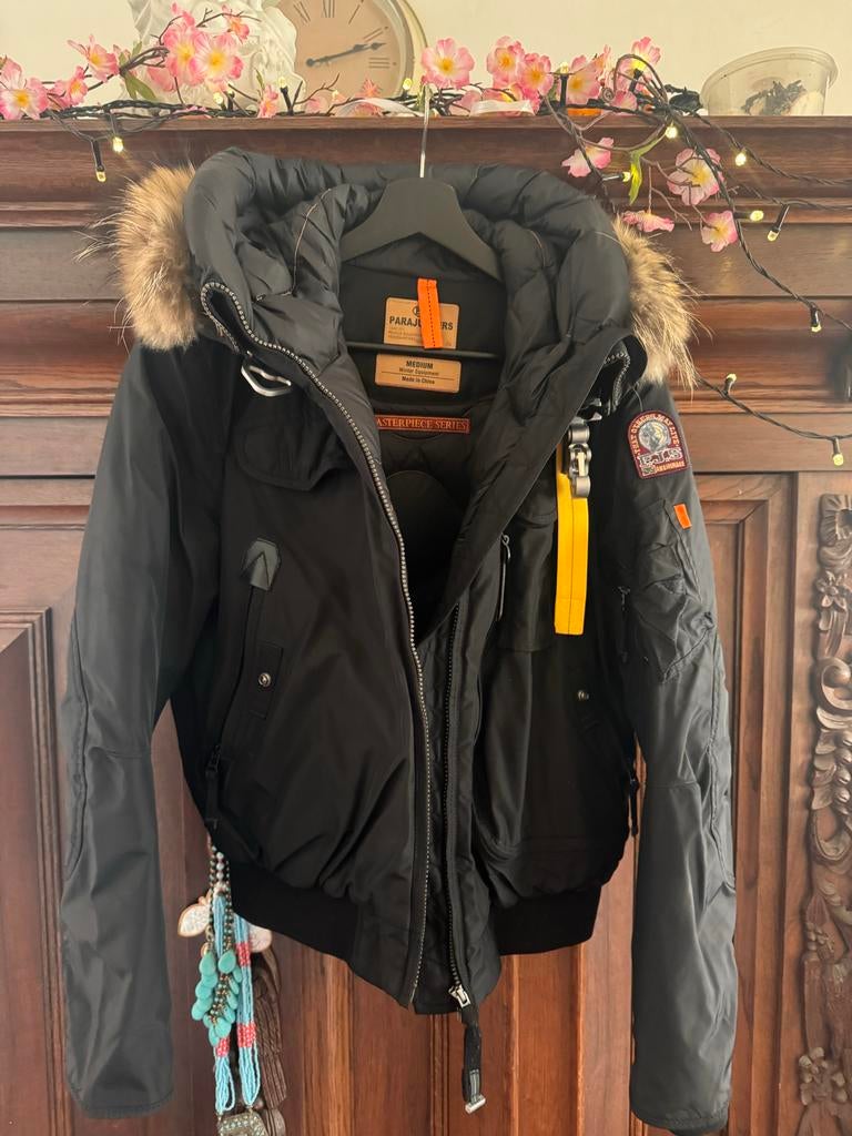 Parajumpers jas met bontkraag - Zo goed als nieuw, Kleding | Dames, Jassen | Winter, Ophalen of Verzenden, Zo goed als nieuw, Maat 38/40 (M)