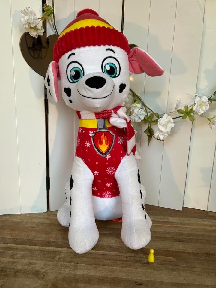 PAW Patrol Knuffel winter Marshall 50cm, Overige merken, Zo goed als nieuw, Middelgroot (20 tot 80 cm), Rood