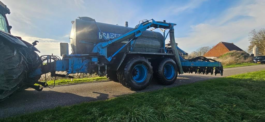 Bsa mesttank met bemester en een vredo mesttank, Ophalen of Verzenden