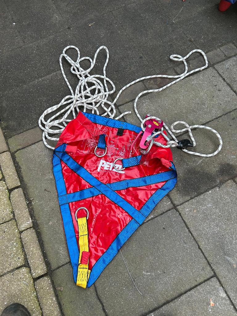 :Petzl petzl evacuatie reddingsdriehoek / evacuatiesysteem, Ophalen of Verzenden, Nieuw, Klimsport-accessoire