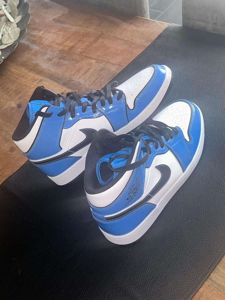 Nieuwe jordans nooit gedragen, Sport en Fitness, Basketbal, Ophalen of Verzenden, Zo goed als nieuw, Schoenen