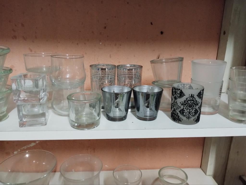 Gratis theelichtjes., Huis en Inrichting, Ophalen, Gebruikt, Overige materialen, Minder dan 25 cm