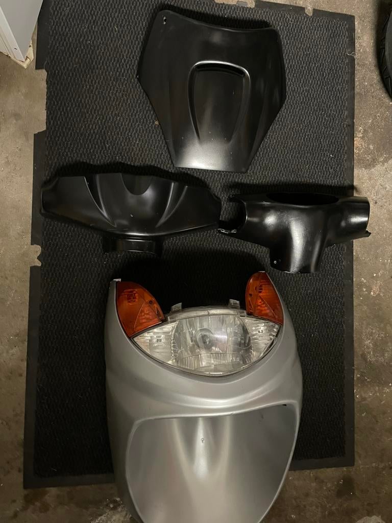 Kappen Peugeot VivaCity 2-takt – nette staat, Ophalen of Verzenden