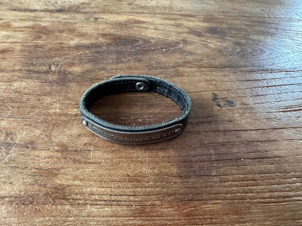 Marc Jacobs armband, Ophalen of Verzenden, Zo goed als nieuw, Zwart, Leer