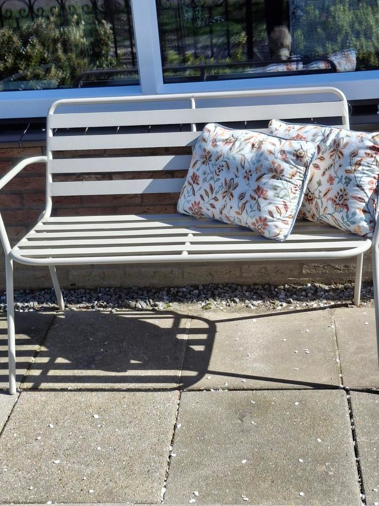 Nieuwe bank bij intratuin bijna 100euro ,nu deze 90 euro, Tuin en Terras, Tuinbanken, Ophalen of Verzenden, Zo goed als nieuw