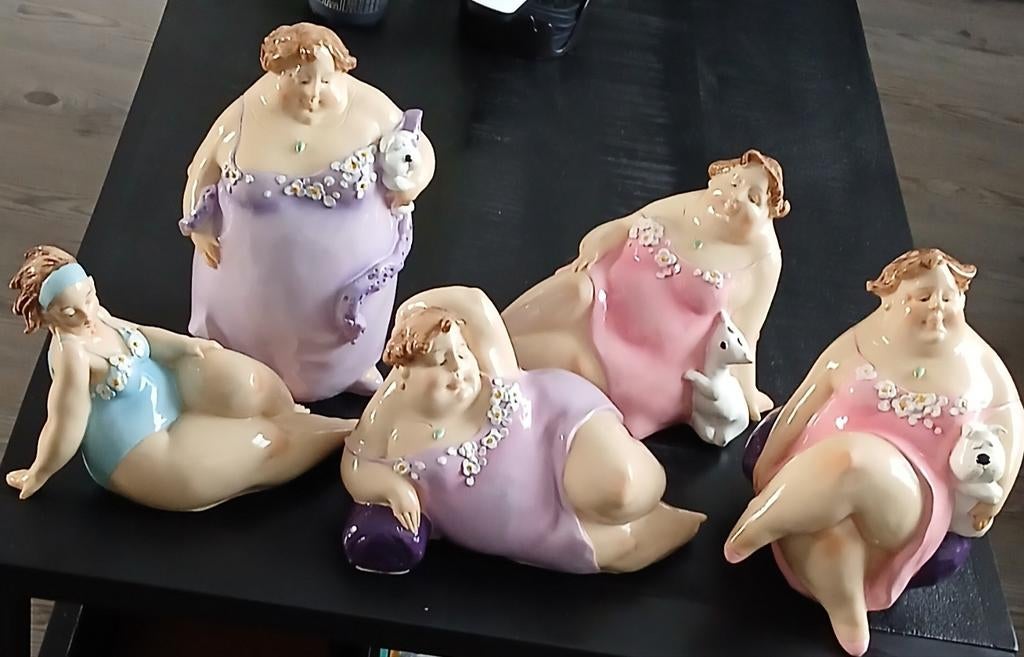 Te koop Dikke dames beeldjes, Ophalen, Zo goed als nieuw