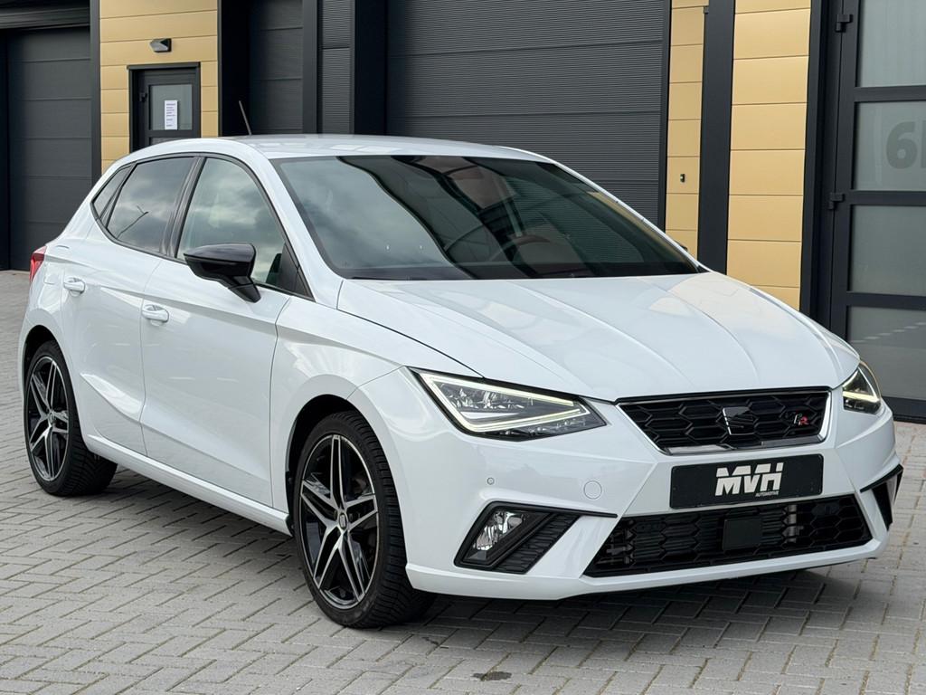 Seat IBIZA 1.0 TSI FR Business Intense Plus - Alcantara - Vi, Voorwielaandrijving, Gebruikt, Euro 6, 95 pk