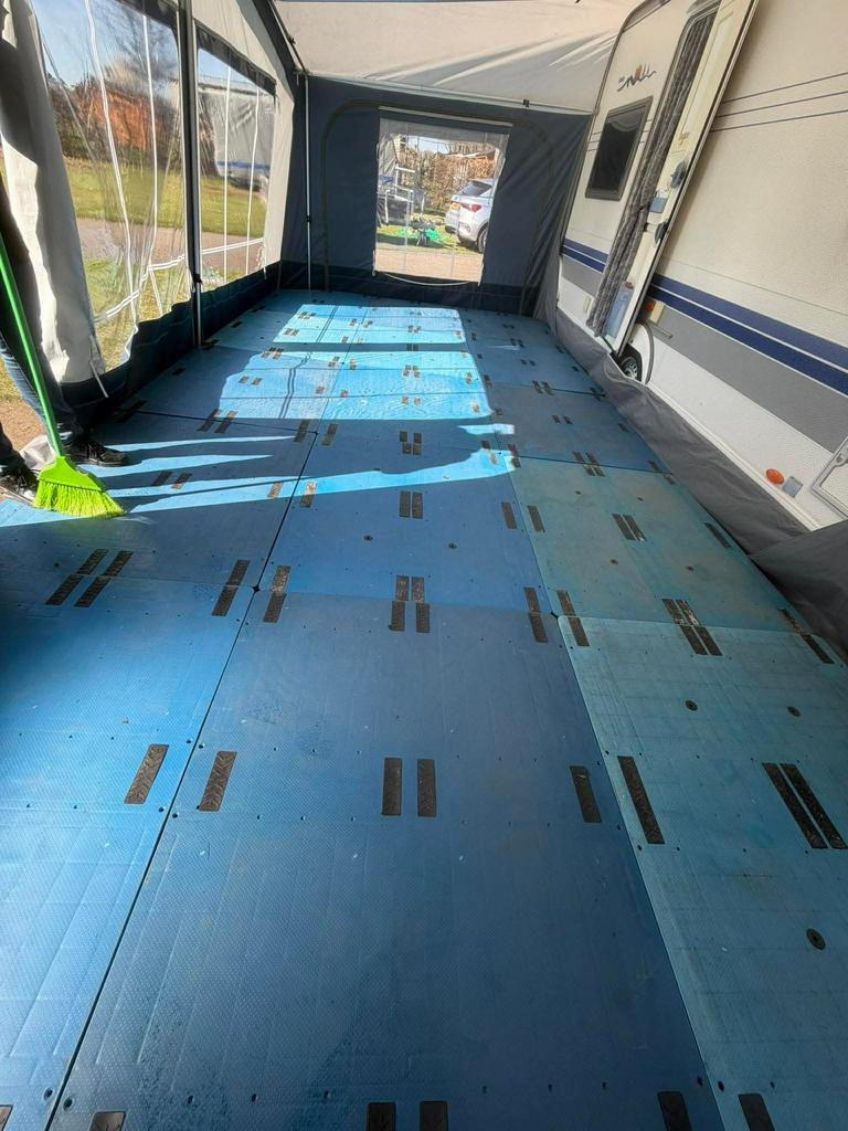 caravan vlonder tegels voortent kunstof plastic pallets, Ophalen of Verzenden, Gebruikt, Kunststof