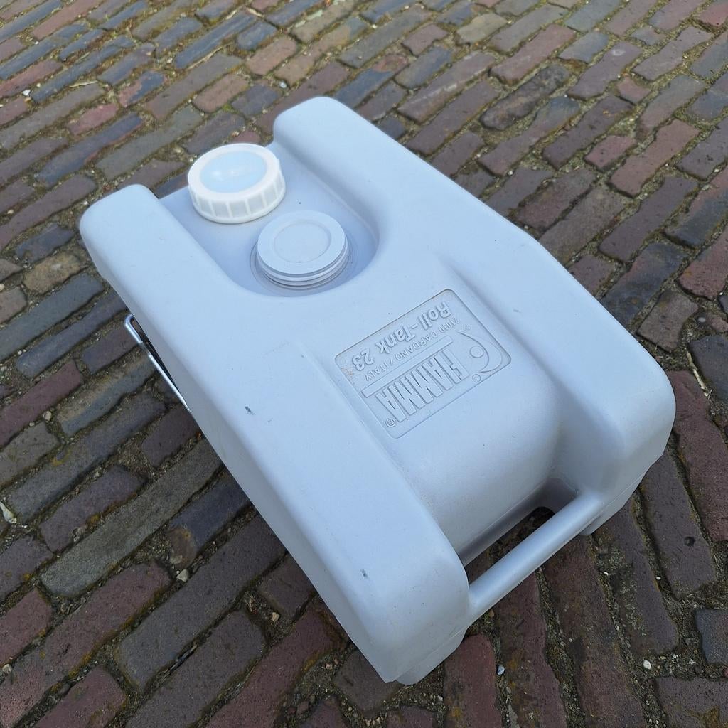 Fiamma vuilwatertank 23, Ophalen, Gebruikt