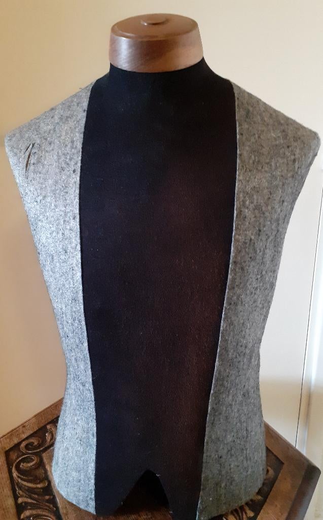 Herentorso paspop antiek, Ophalen