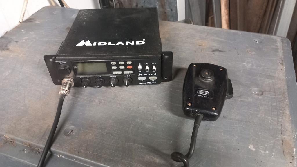 Midland Alan 48 Pro CB met Microfoon, Ophalen, Zo goed als nieuw