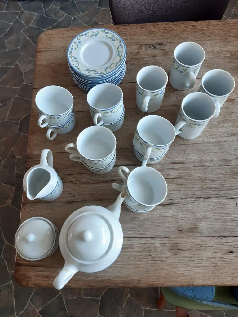 Servies la rochelle, Antiek en Kunst, Antiek | Servies compleet, Ophalen of Verzenden