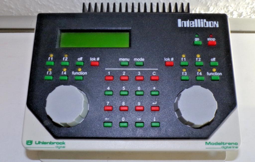 Uhlenbrock 65000 Intellibox, Hobby en Vrije tijd, Overige merken, Gelijkstroom of Wisselstroom, Overige typen, Ophalen of Verzenden