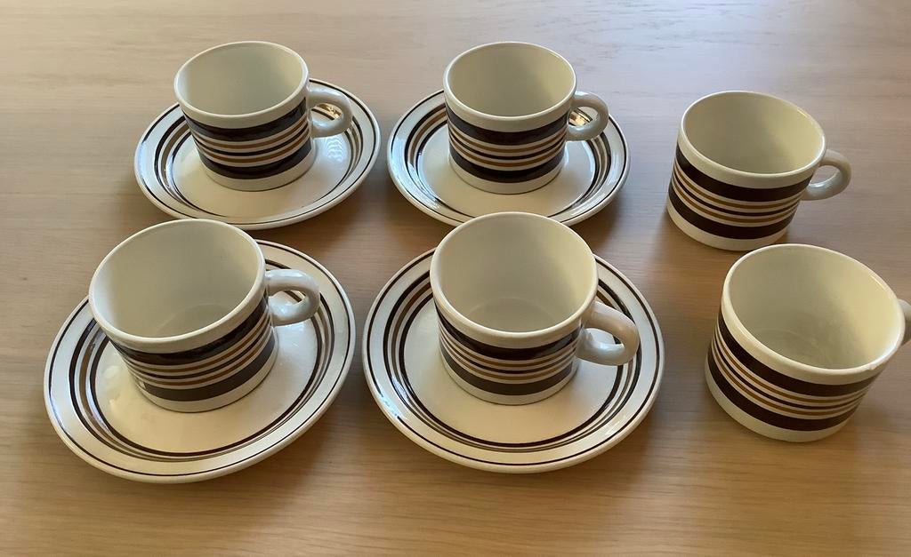 4 expresso-kopjes en schoteltjes, Ophalen of Verzenden