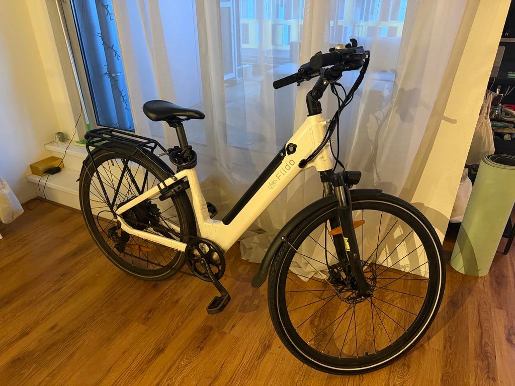 Fiido fiets - Zo goed als nieuw met dubbele sloten!, Zo goed als nieuw, 47 tot 51 cm, 30 tot 50 km per accu, Ophalen