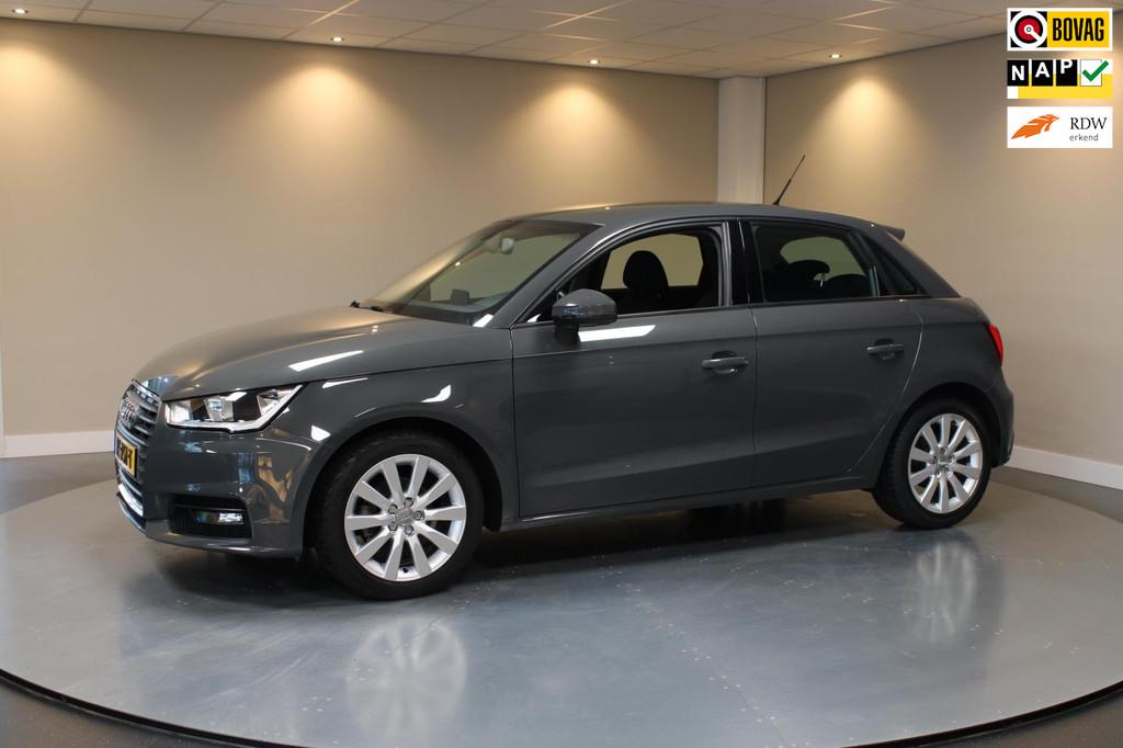 Audi A1 Sportback 1.0 TFSI Advance Sport *Cruise* Navi|PDC|A, Auto's, Audi, Voorwielaandrijving, Euro 6, 4 stoelen, Origineel Nederlands