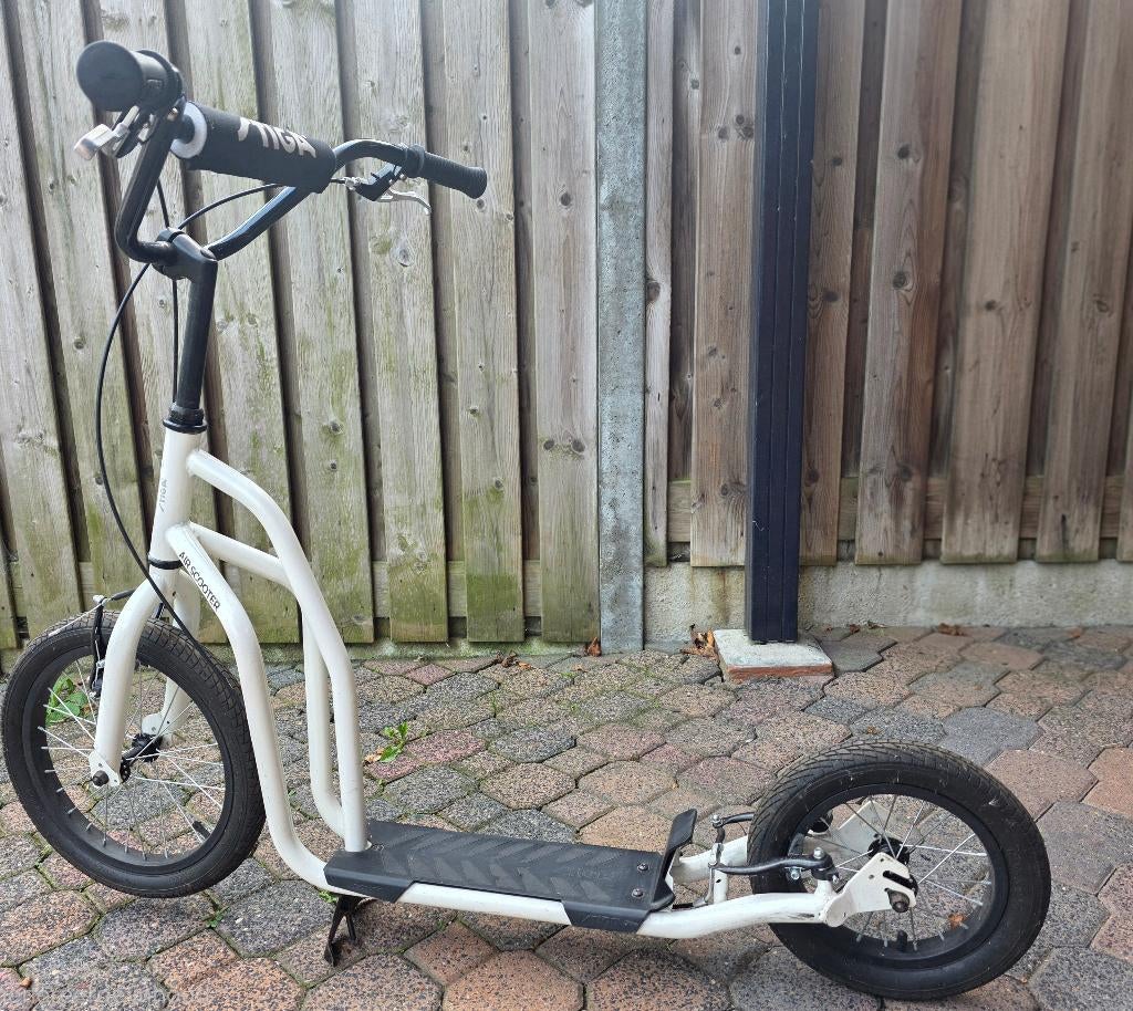 Step volwassenen, Fietsen en Brommers, Steps, Ophalen, Zo goed als nieuw, Gewone step