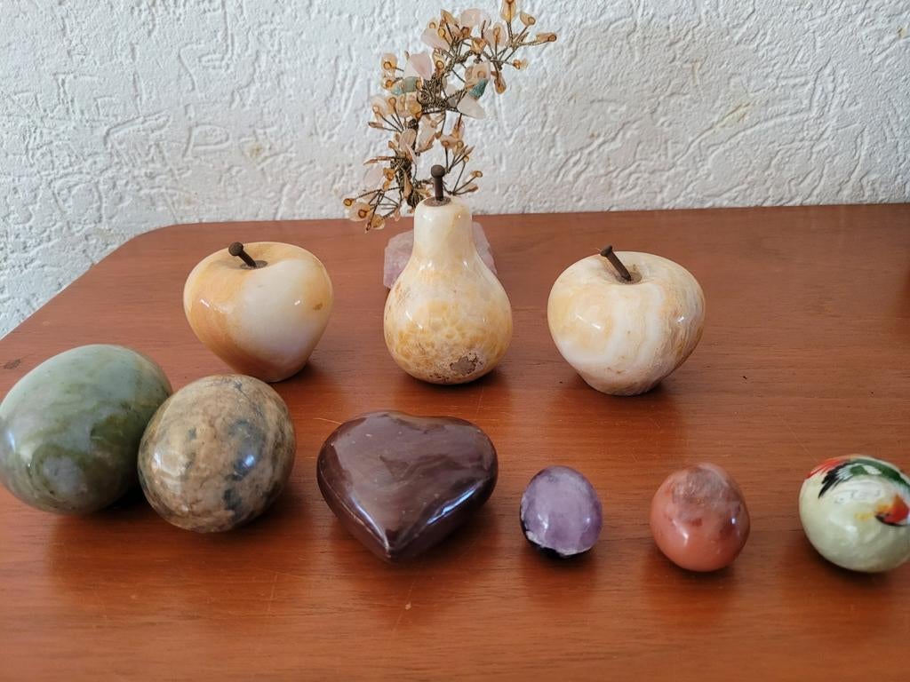 beeldje steen ei eieren albast marmer hartje peer appel, Ophalen of Verzenden, Zo goed als nieuw