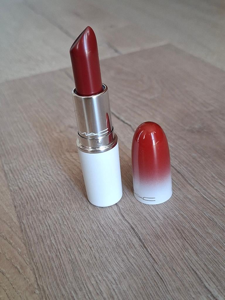 MAC limited edition lipstick ( N 549, Lustreglass ), Nieuw, Ophalen of Verzenden, Make-up, Overige kleuren