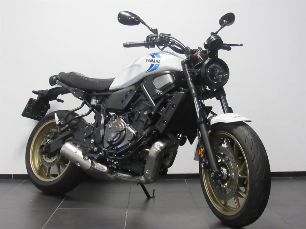 Yamaha XSR 700 LEGACY - foto 2