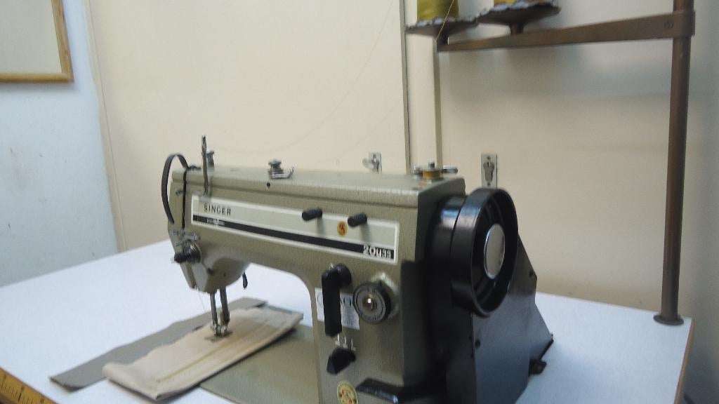 Industrie Naaimachine Singer Zig -zag Rechtstikker (20 U33, Gebruikt, Singer, Ophalen of Verzenden, Naaimachine