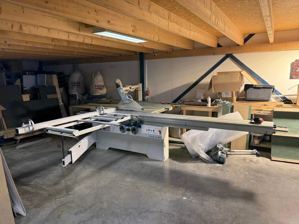 Formaatzaag SCM, Ophalen