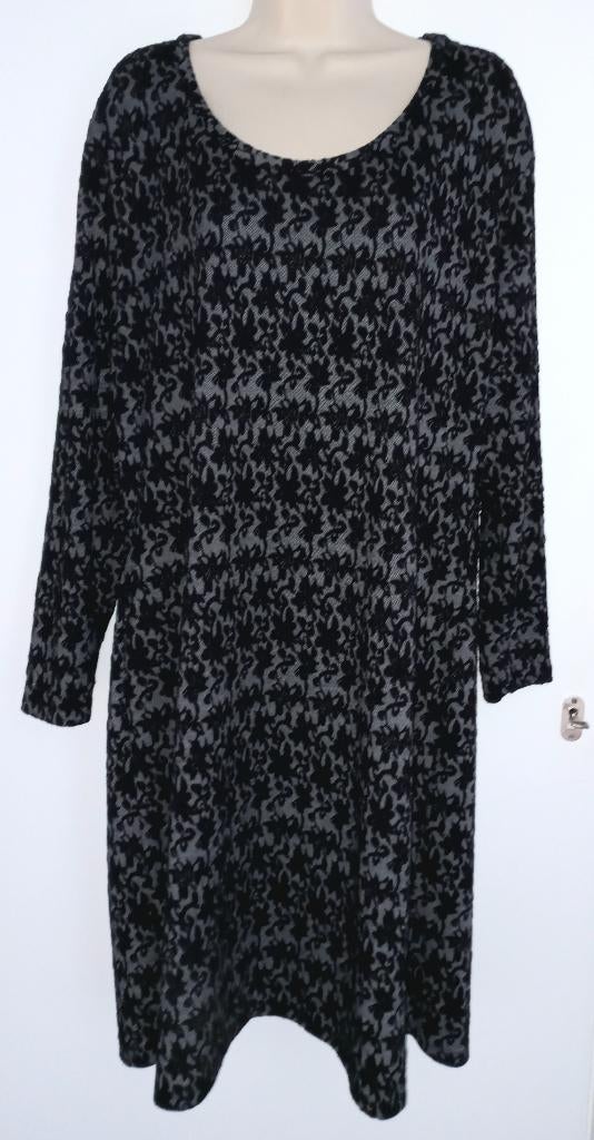 Liv jurk maat 44/46, Ophalen of Verzenden, Zo goed als nieuw, Zwart, Jurk