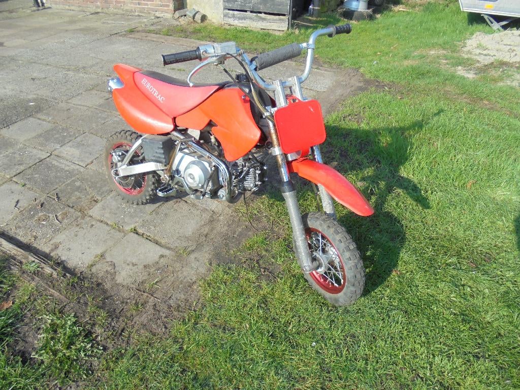 Crossbrommer 50 cc     4 takt   semi automaat, Gebruikt, 50 cc, 3 versnellingen, Ophalen