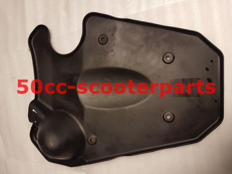 Benzinebeschermkap Derbi Hunter 000G02200971 Gebruikt, Ophalen of Verzenden, -, -, -