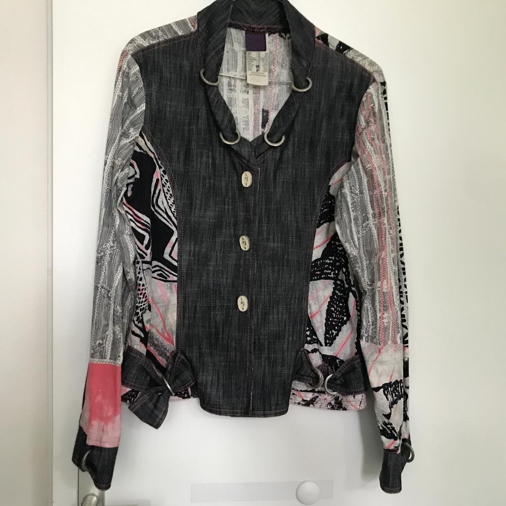 Le Gatte Jeans designer blazer maat 3 = M, Kleding | Dames, Verzenden, Zo goed als nieuw, Overige kleuren