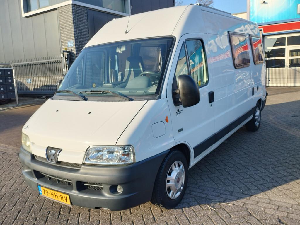 Peugeot 244L Zonnepanelen 2 Persoons Nw APK (bj 2002), Overige merken, Van den Born Auto's, Tot en met 2, Bedrijf