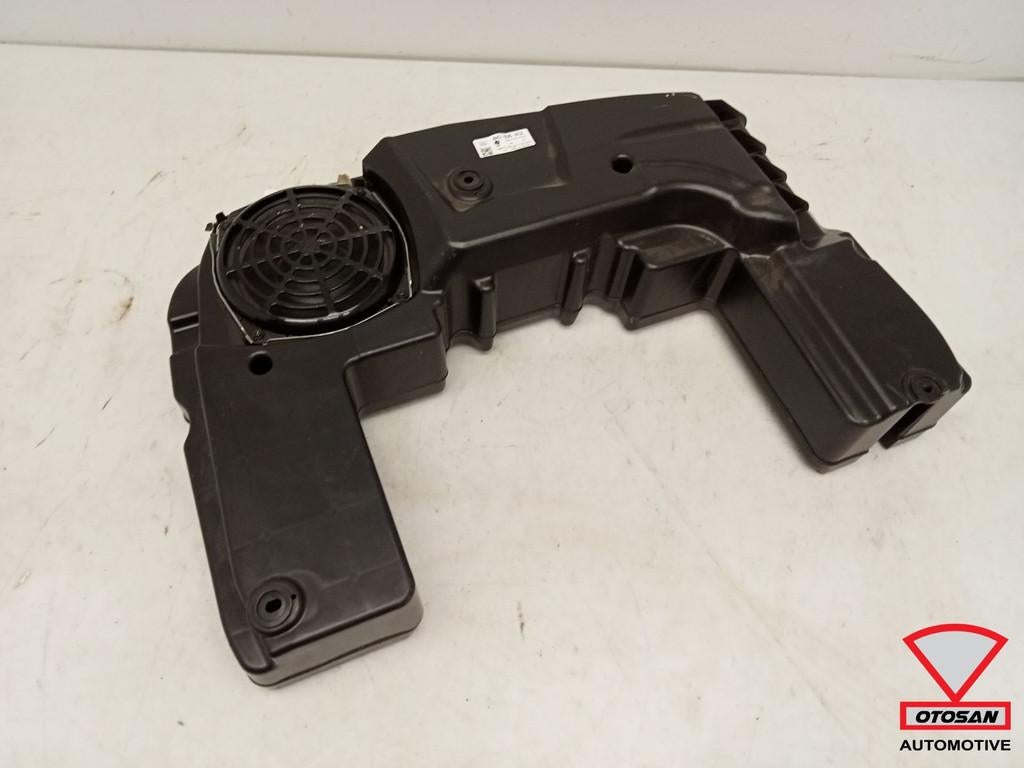 Audi A1 8X 8XA Subwoofer Speaker 8X0035412, Gebruikt, AUDI AG, Auto-Union-Strasse 1
85045  Ingolstadt, DE, Kundenbetreuung@audi.de