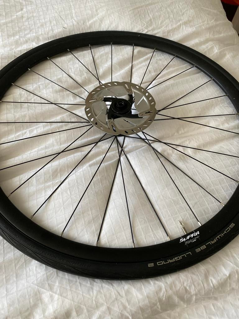 Zo goed als nieuwe wielset Supra met schijfremmen en banden, Fietsen en Brommers, Fietsonderdelen, Wiel, Ophalen of Verzenden