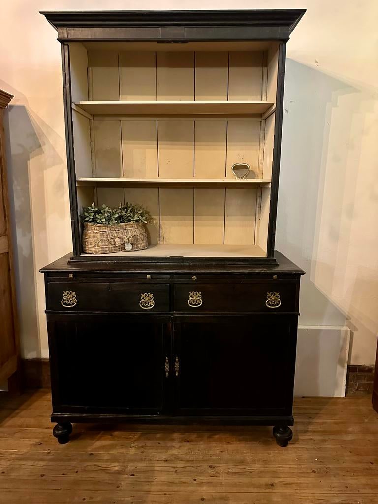 Oude antieke vitrine kast, Ophalen