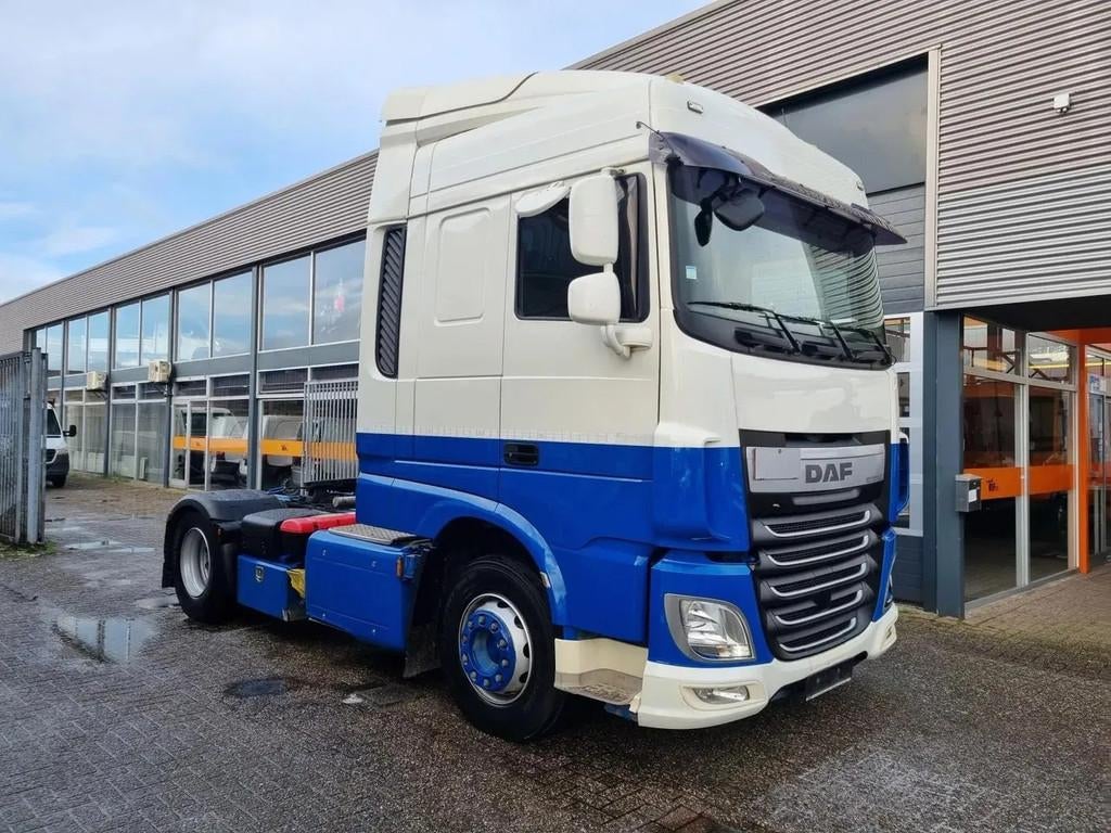 DAF XF 106.440 EURO 6/ Intarder/ Webasto/ ADR / Klima, Auto's, Wit, Bedrijf, Diesel, DAF