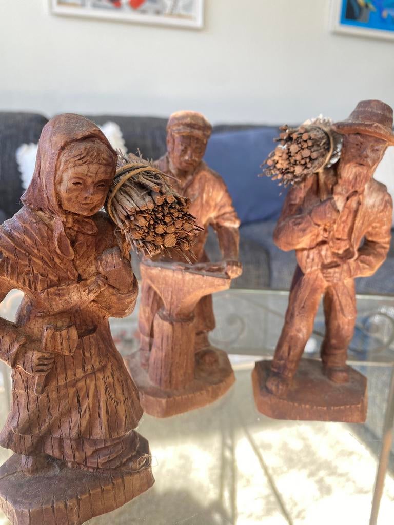 3 houtsnijwerk figuren ( zwitserland), Ophalen of Verzenden