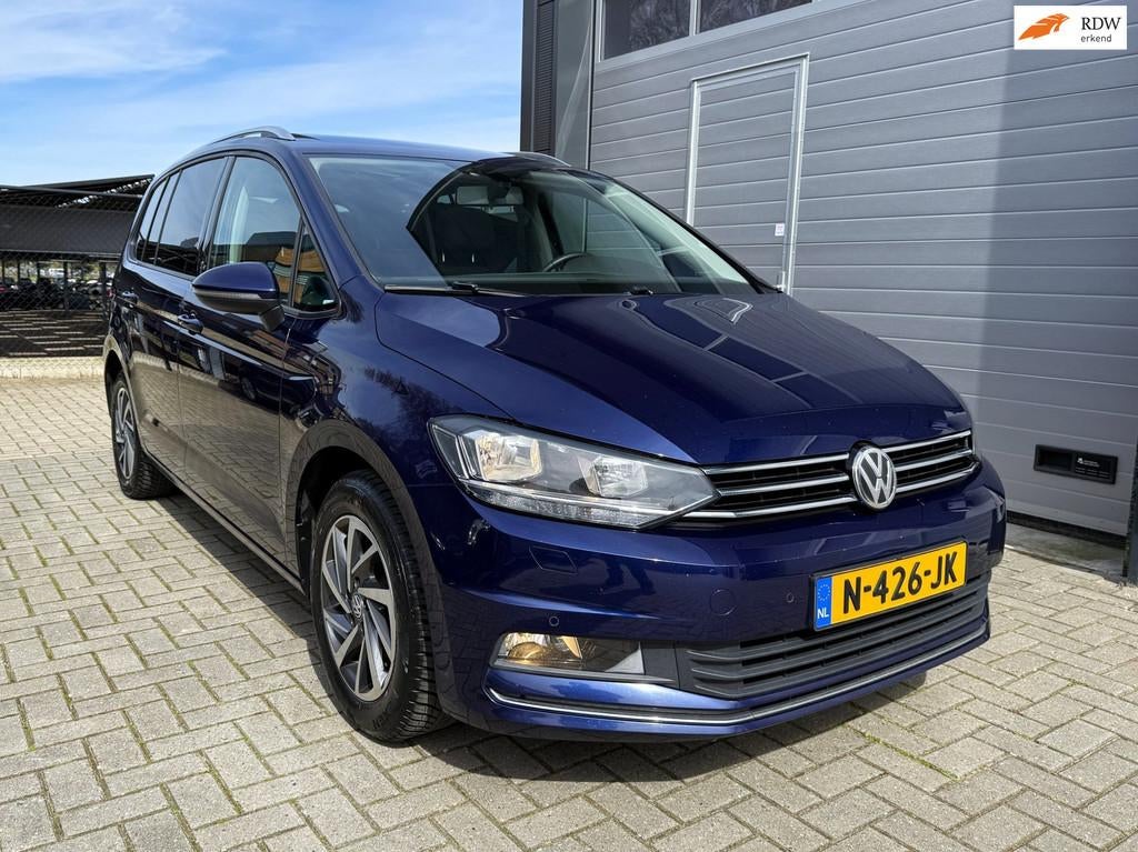 Volkswagen Touran 1.4 TSI Highline 7p Schuif-/Kanteldak - Tr, Auto's, Volkswagen, Voorwielaandrijving, Stof, Gebruikt, Euro 6