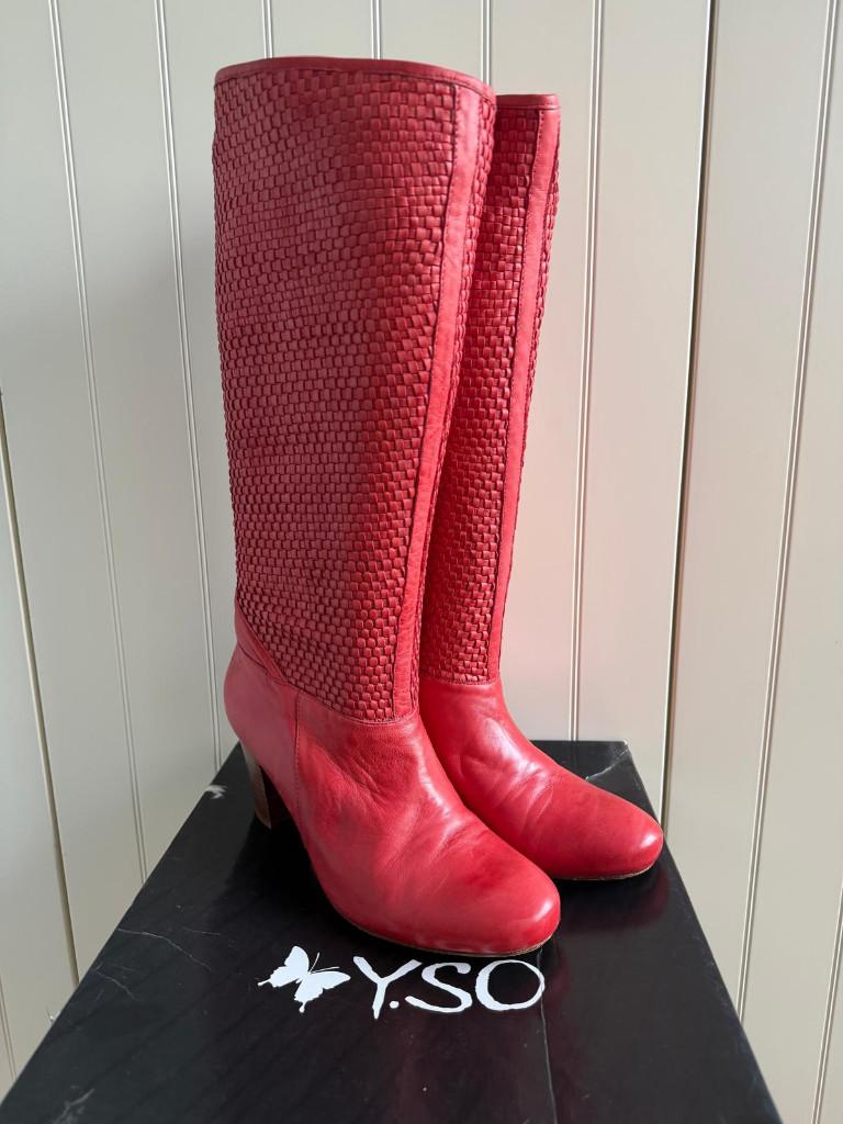 Koraal rode laarzen van Y.so maat 39, Hoge laarzen, Ophalen of Verzenden, Zo goed als nieuw, Rood