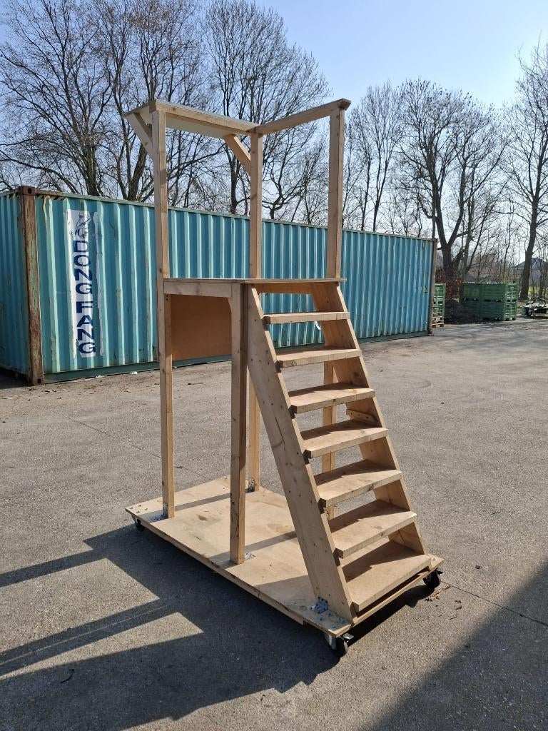 Werkplateau voor bijv garage, Doe-het-zelf en Verbouw, Ophalen, Gebruikt, Rolsteiger of Kamersteiger, Minder dan 2 meter