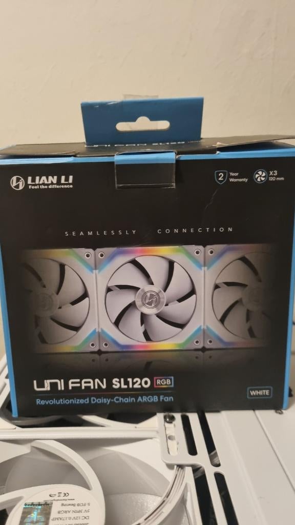 3x Lian Li UNI FAN SL120 RGB Fans (ruilen mogelijk), Computers en Software, Computerkoelers, Gebruikt, Luchtkoeling, Ophalen of Verzenden