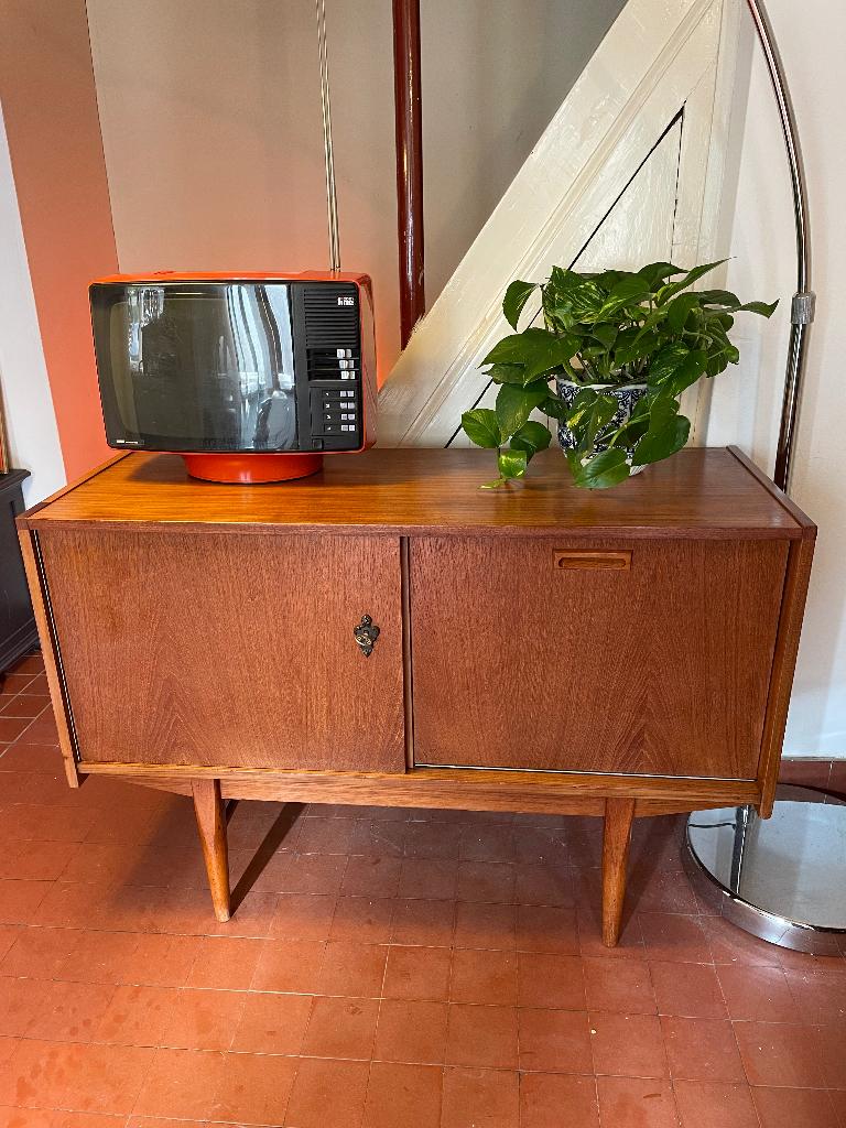 Vintage kastje / dressoir jaren 60 / 70, Ophalen, Huis en Inrichting