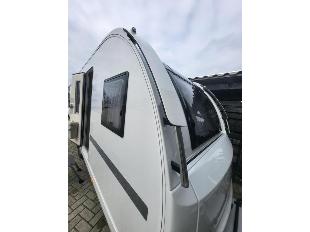 Adria Adora 522 UP; mooi compleet, nieuwstaat, Rondzit, Bedrijf, 1250 - 1500 kg, Schokbreker