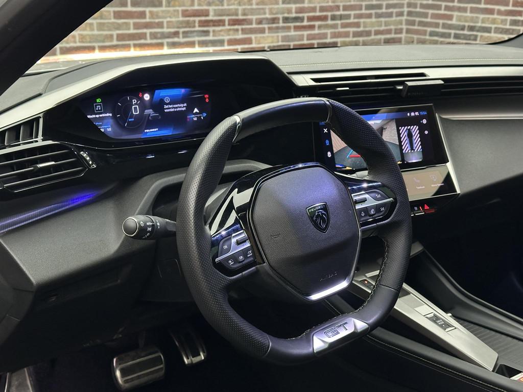 Peugeot 308 1.2 PureTech GT Panorama Virtual Sfeer Massage D, 1263 kg, Gebruikt, 1199 cc, Wit