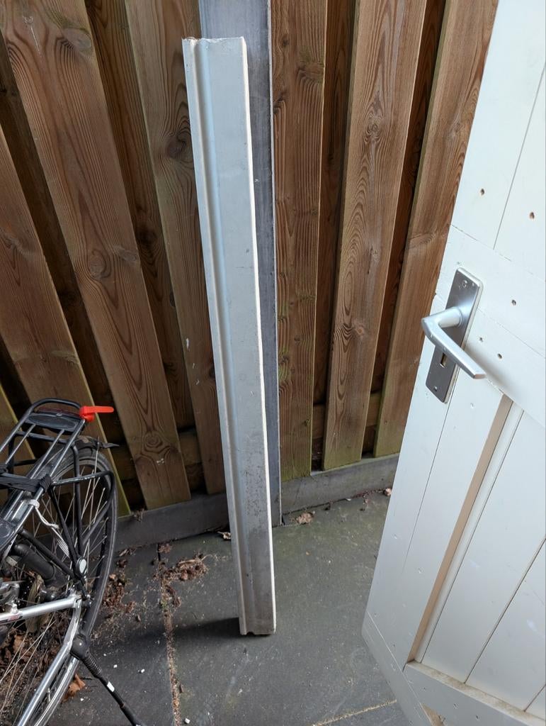 Beton latei 140 cm, Doe-het-zelf en Verbouw, Ophalen, Gebruikt